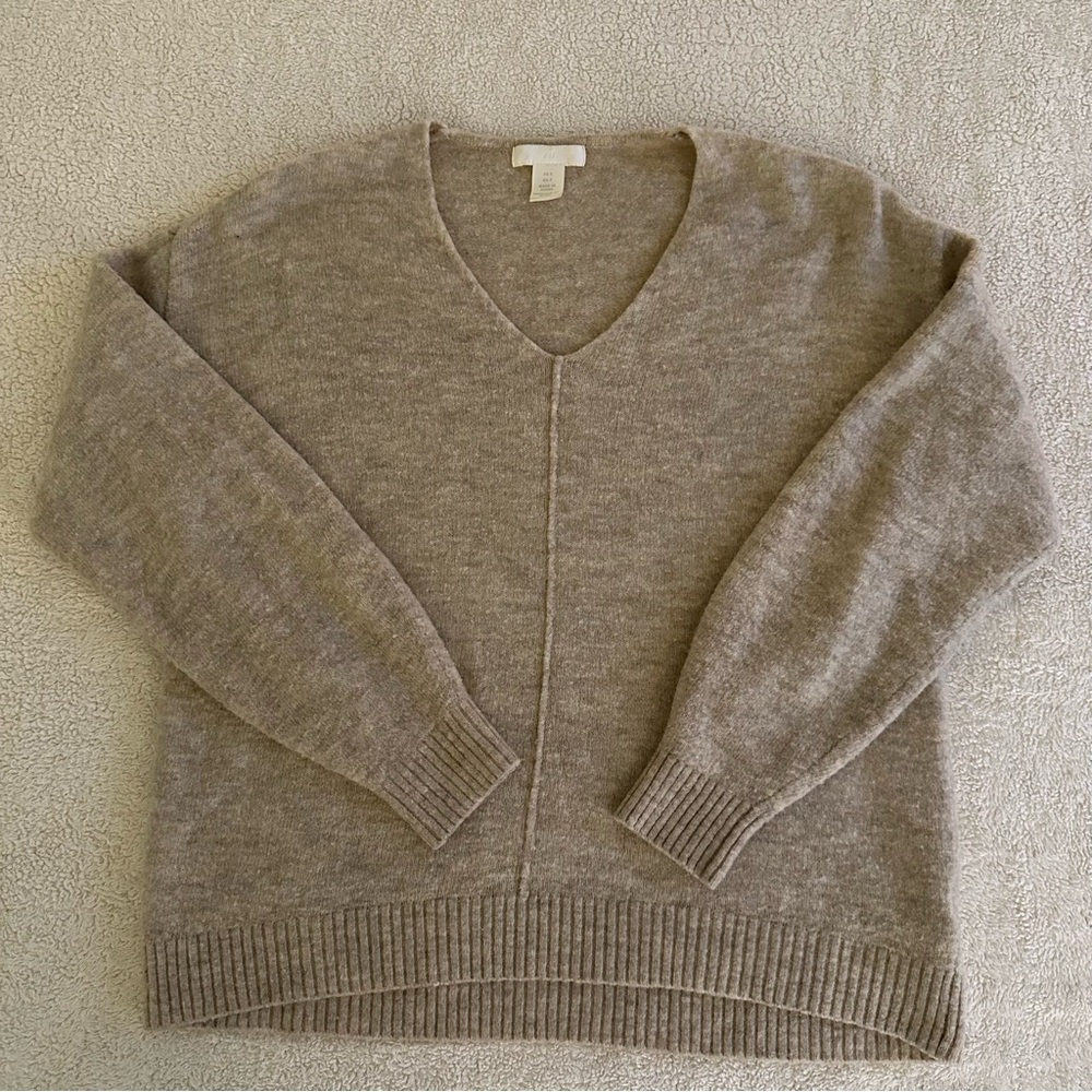 H&M Cozy Beige V-Neck Sweater